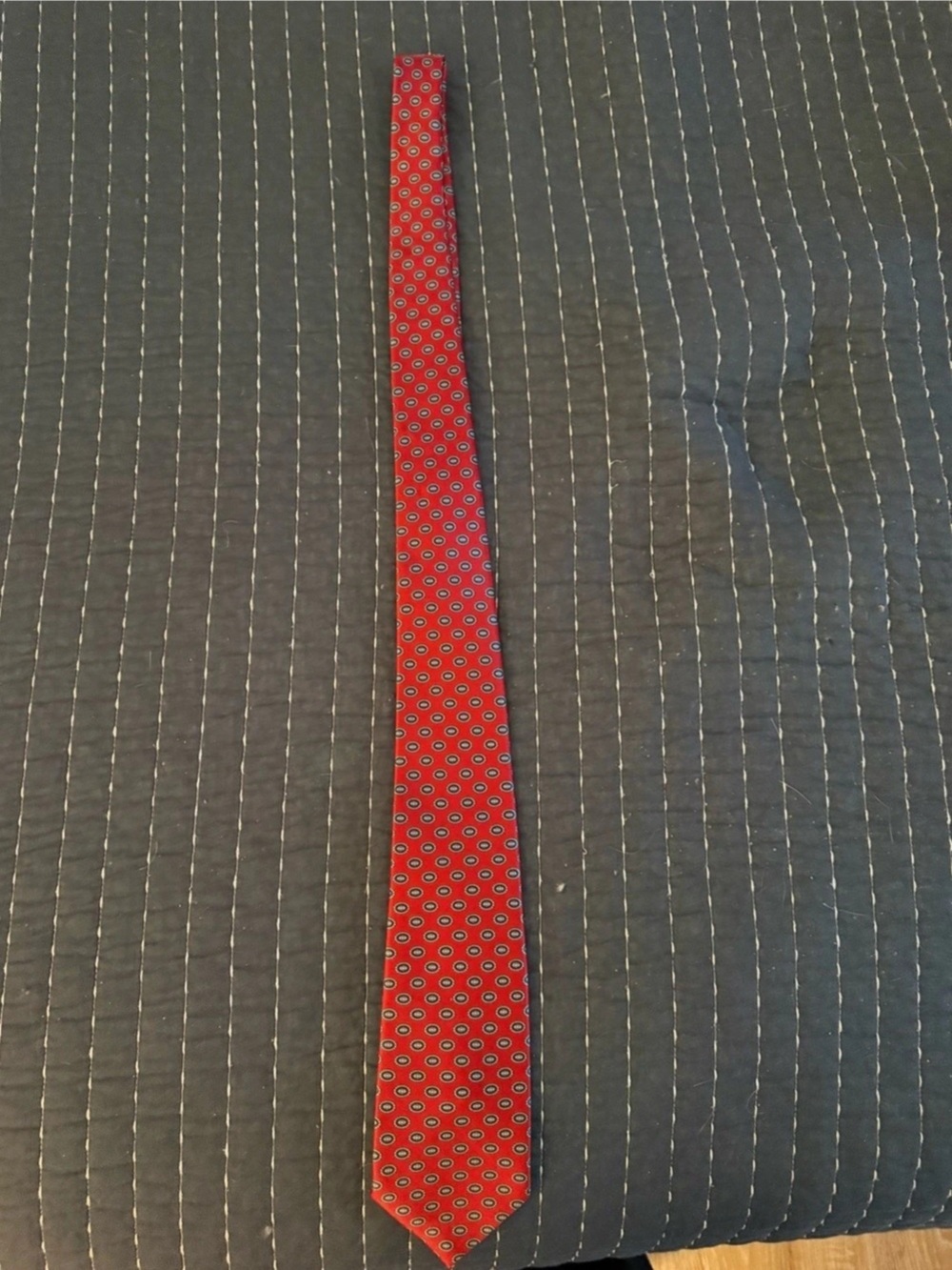 Oscar de la Renta couture Geometric Red & Blue Tie Like New